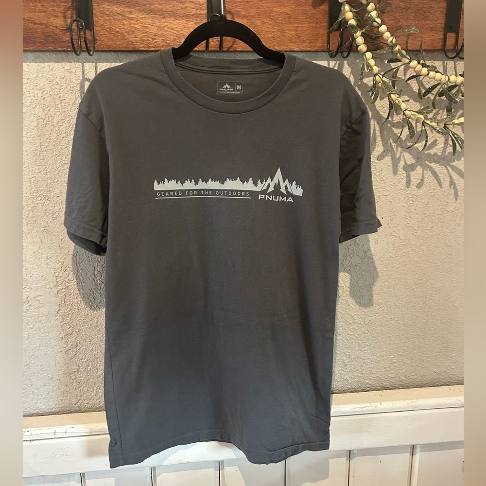 Pnuma Gray Men's T-Shirt Medium